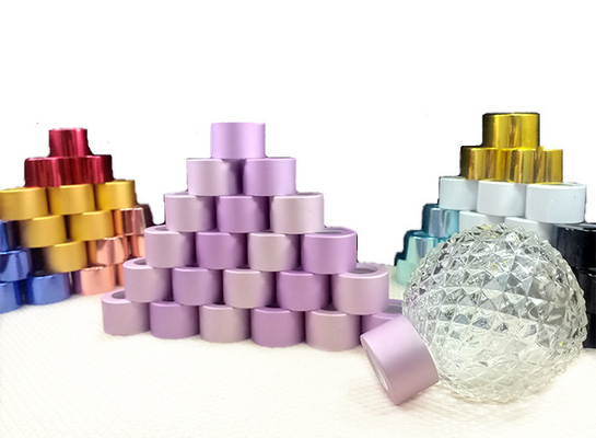 En plastique en aluminium argentés or brillant capsule des couvercles de bouteille de parfum d'huile essentielle de 11mm
