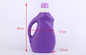 Le HDPE en plastique a adapté le détergent aux besoins du client de blanchisserie vide liquide met des cruches en bouteille 2 litres